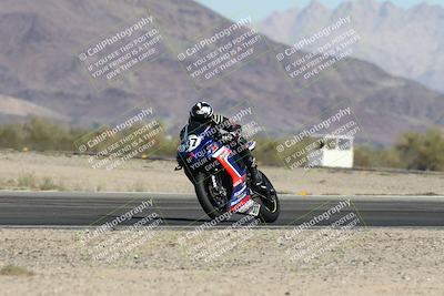 media/Nov-01-2025-CVMA (Sat) [[fc0f7531b8]]/Race 1-Formula Middleweight/